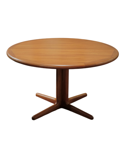 DANISH EXTENDABLE TEAK DINING TABLE