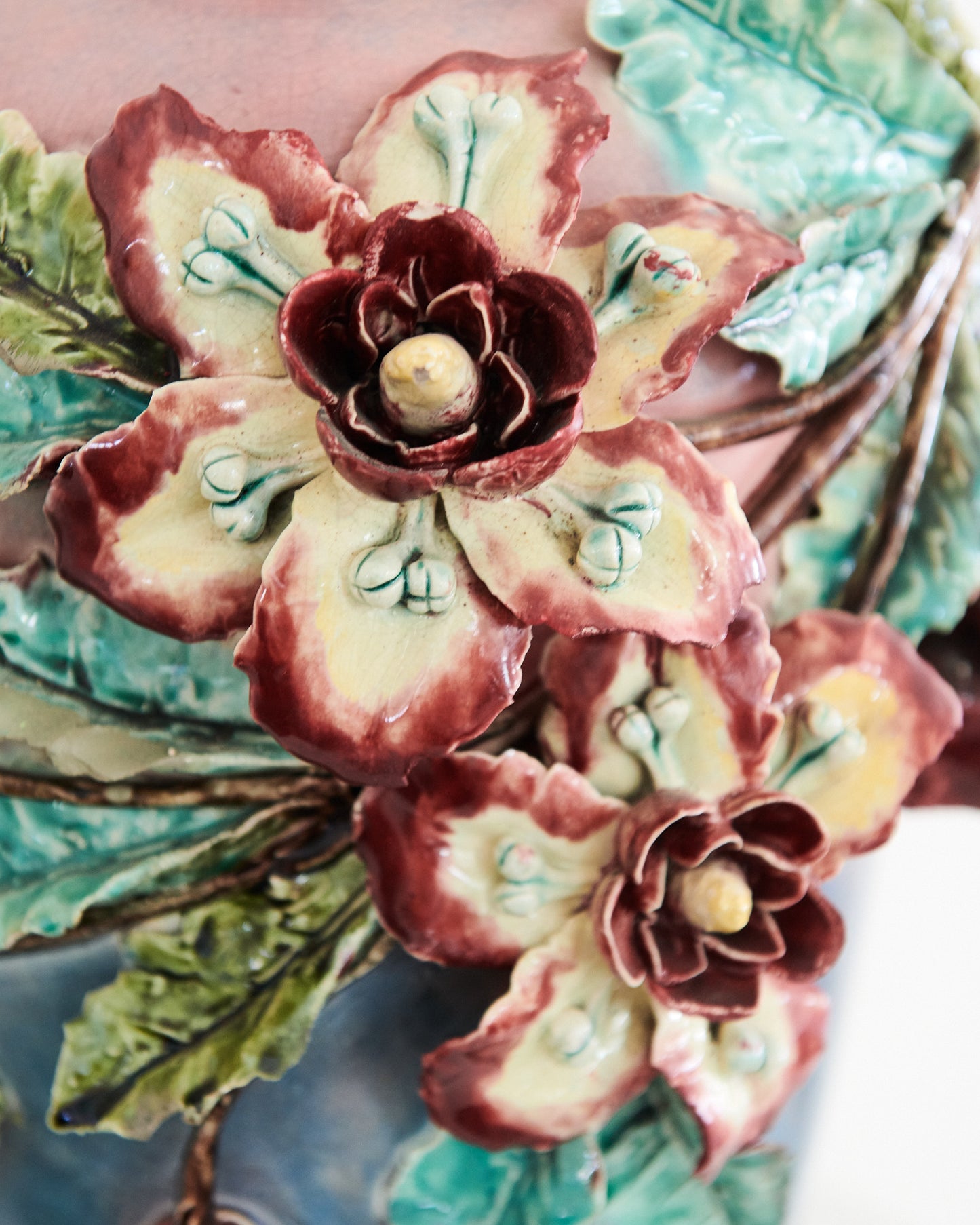 HANDCRAFTED CERAMIC VASE w. FLOWER MOTIF