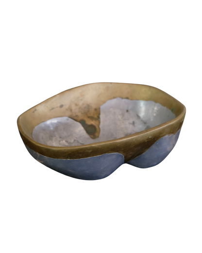 SMALL ABSTRACT CAST ALUMINIUM BOWL w. BRASS RIM