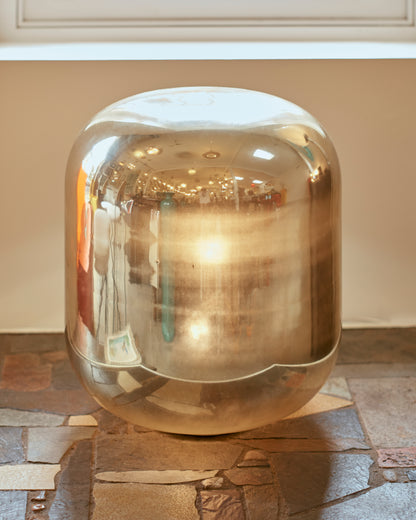 GLASS CAPSULE LAMP w. METALLIC FINISH