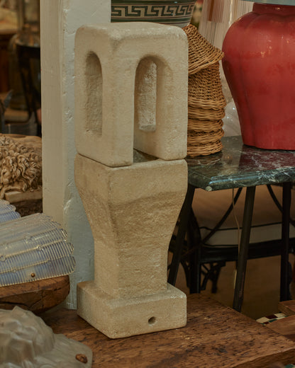 SCULPTURAL STONE LAMP