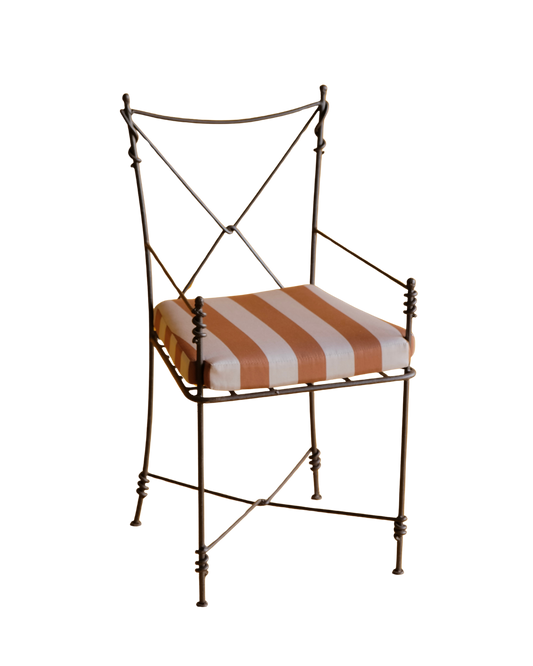 SET OF FOUR WROUGHT IRON GARDEN CHAIRS w. STRIPED CUSHION