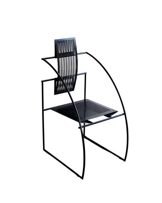 PAIR OF BLACK QUINTA 605 CHAIRS