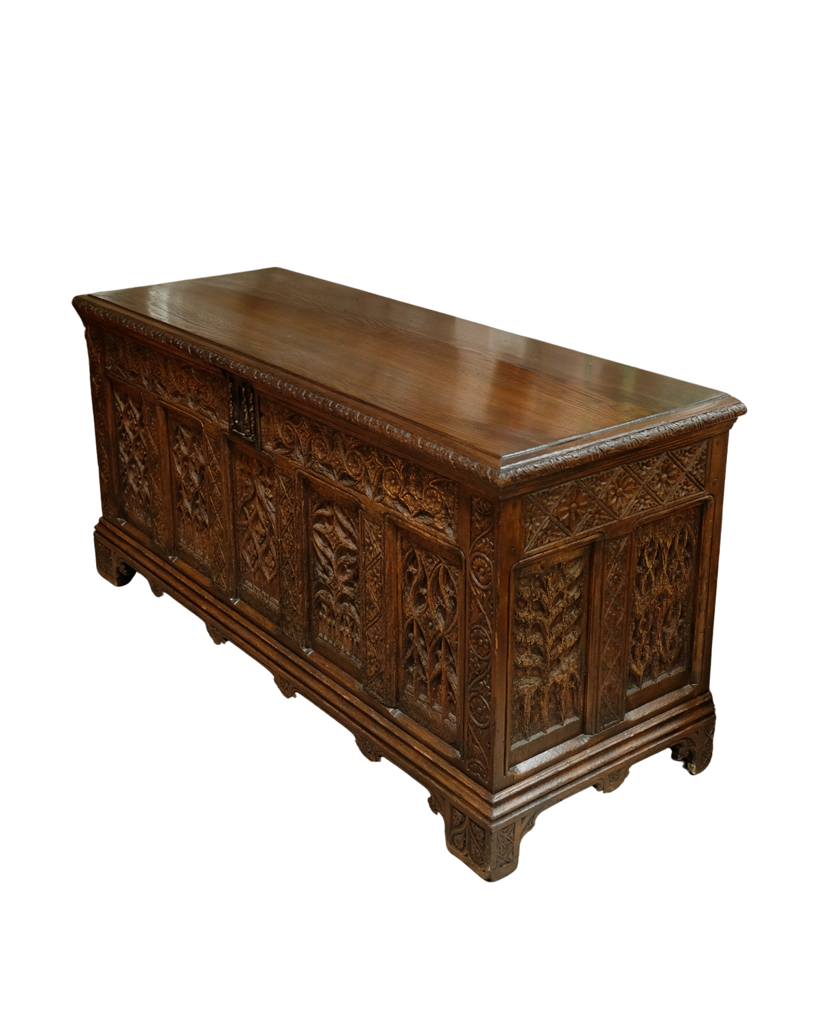 LARGE HAND CARVED FRENCH RENAISSANCE OAK TRUNK