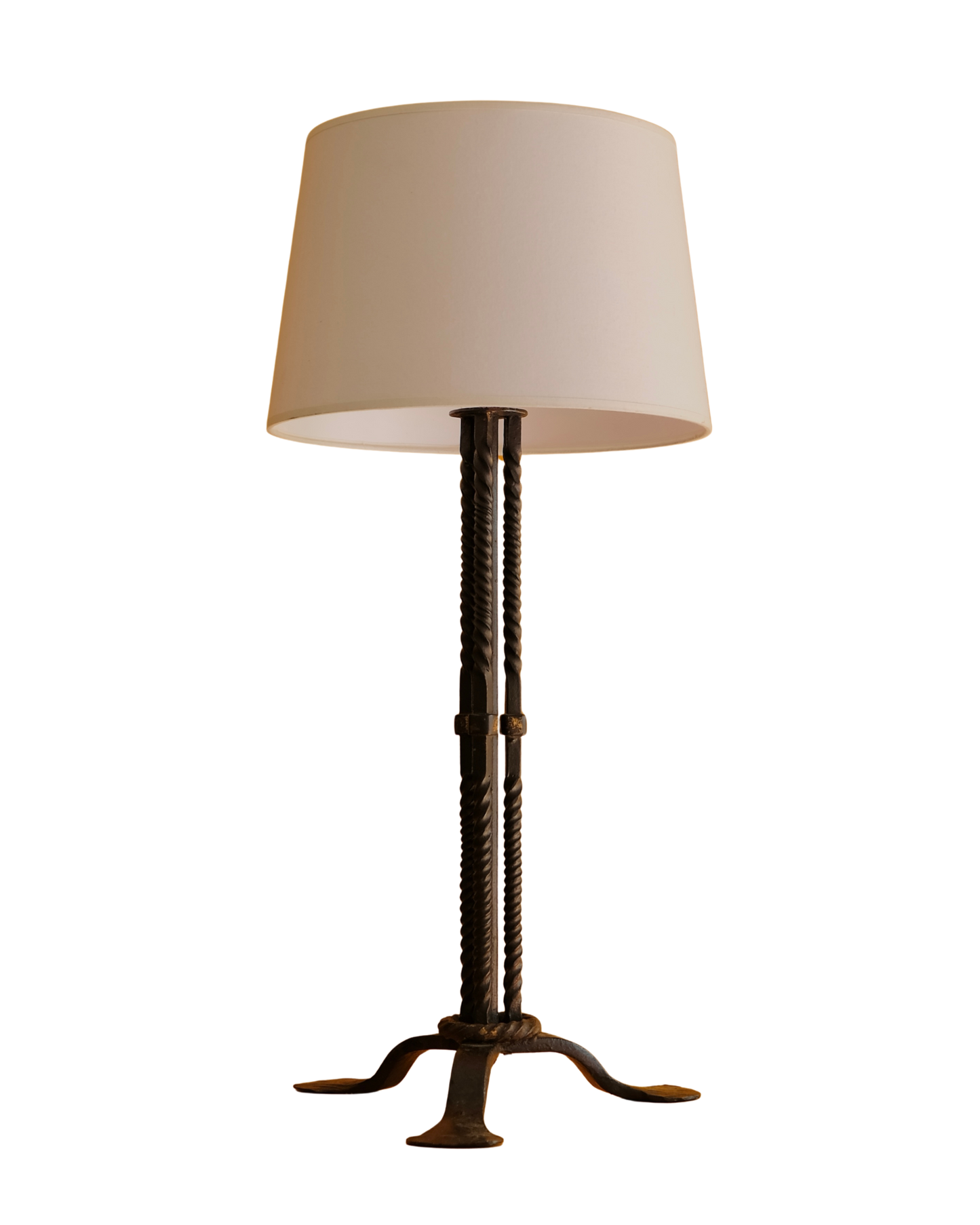 SPANISH WROUGHT IRON TABLE LAMP