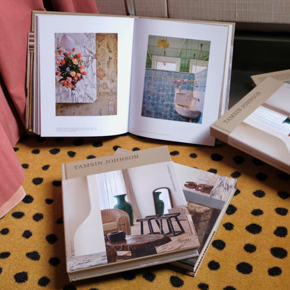 Contrast Space Harmony