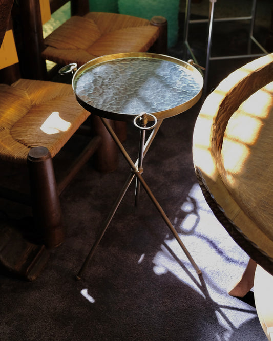 BRASS TRI LEGGED SIDE TABLE w. HANDLES