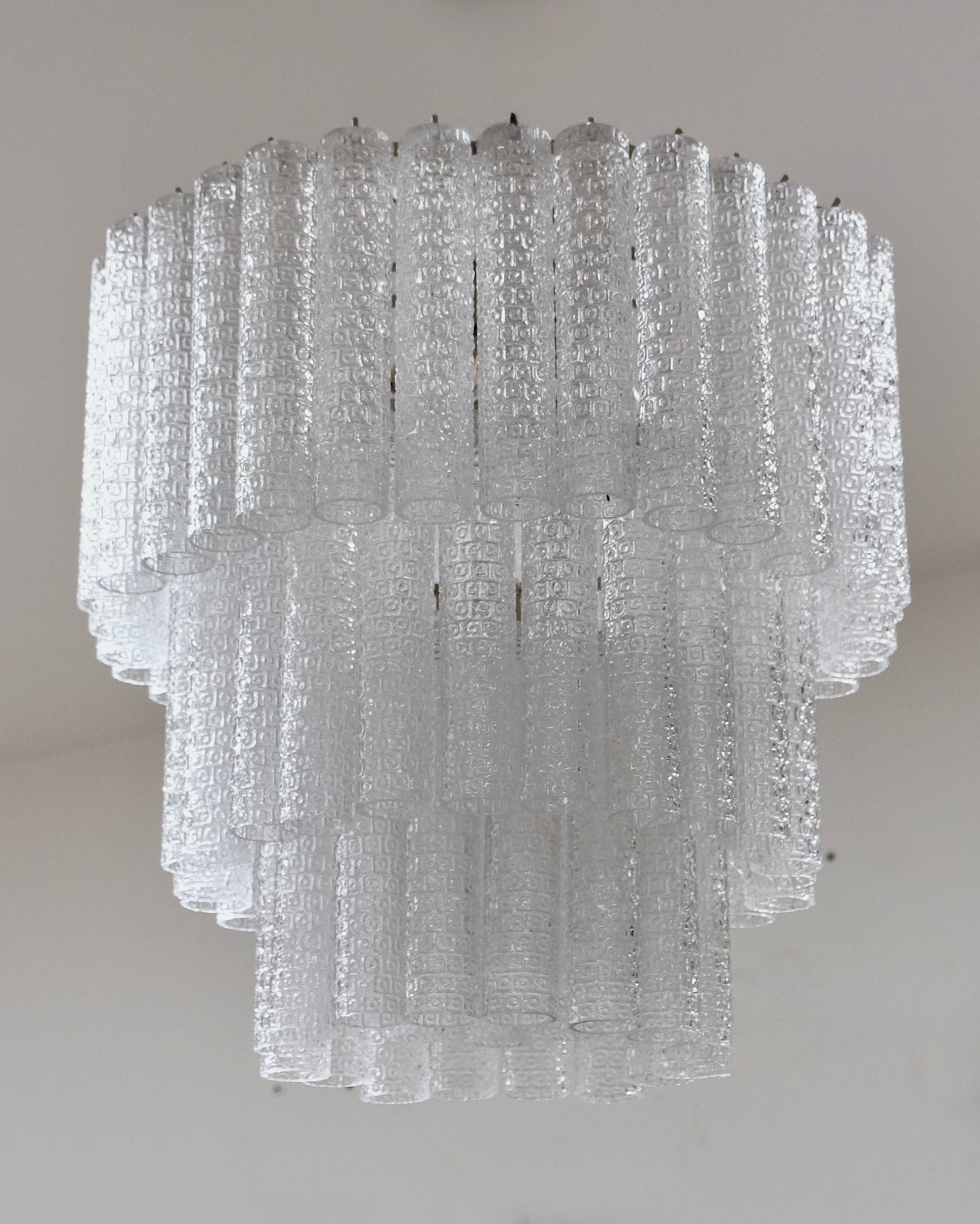 THREE TIERED WATERFALL CHANDELIER w. CIRCLE DETAIL