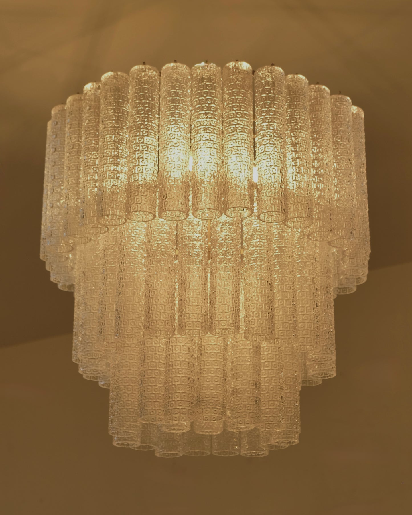 THREE TIERED WATERFALL CHANDELIER w. CIRCLE DETAIL