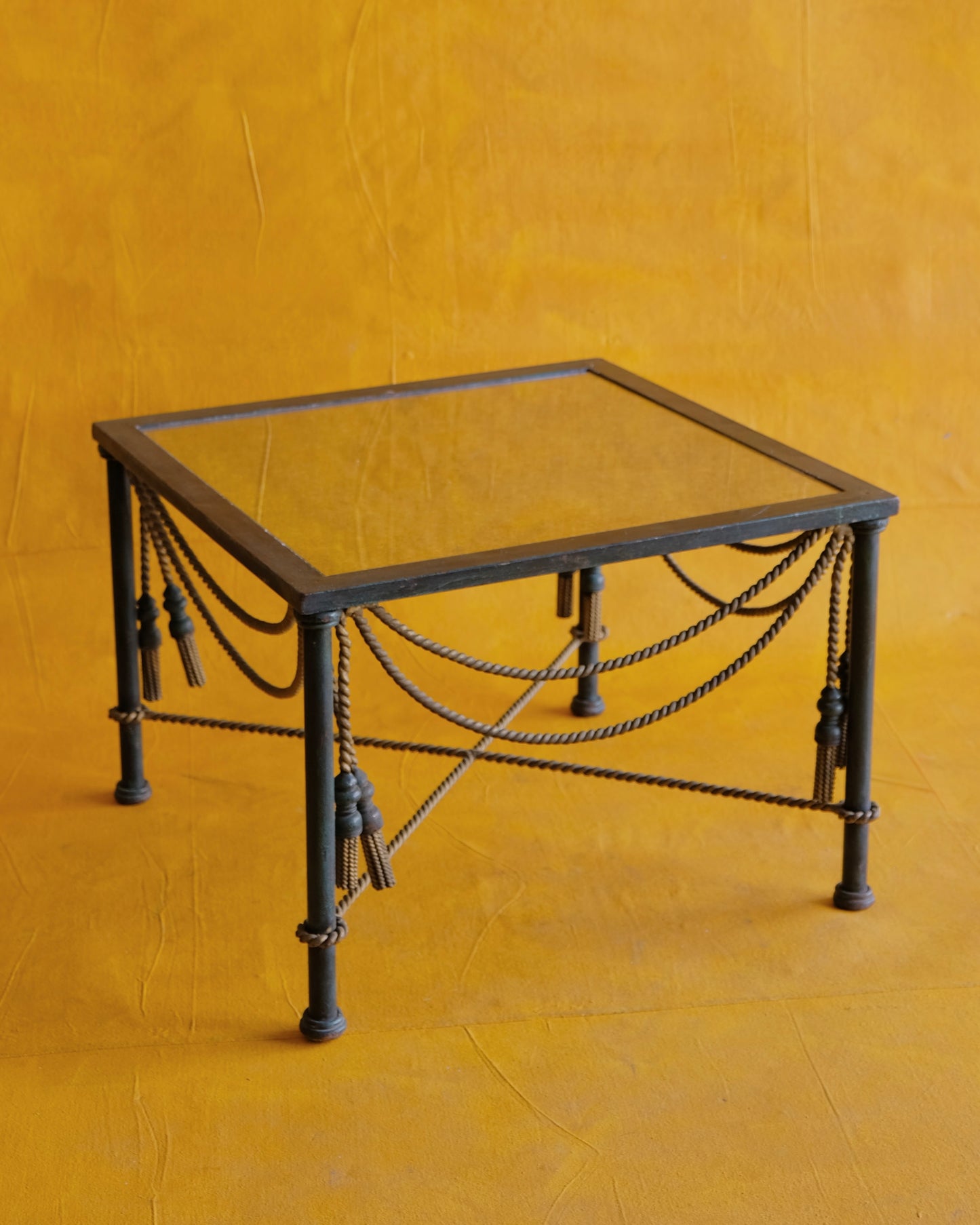MIRRORED COFFEE TABLE w. BRASS ROPE DETAIL