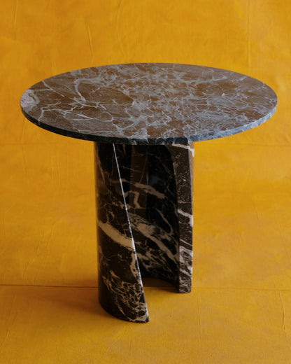 CURLED MARBLE BASED ENTRY TABLE