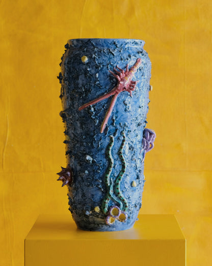 CERAMIC MAJOLICA VASE
