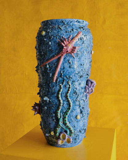 CERAMIC MAJOLICA VASE