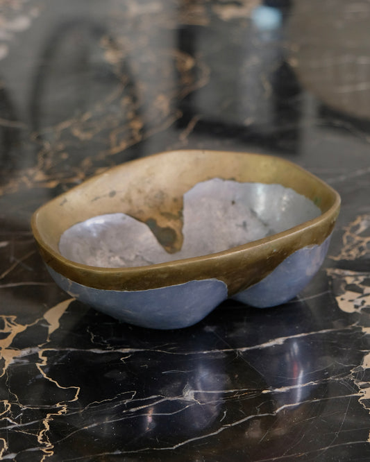 SMALL ABSTRACT CAST ALUMINIUM BOWL w. BRASS RIM