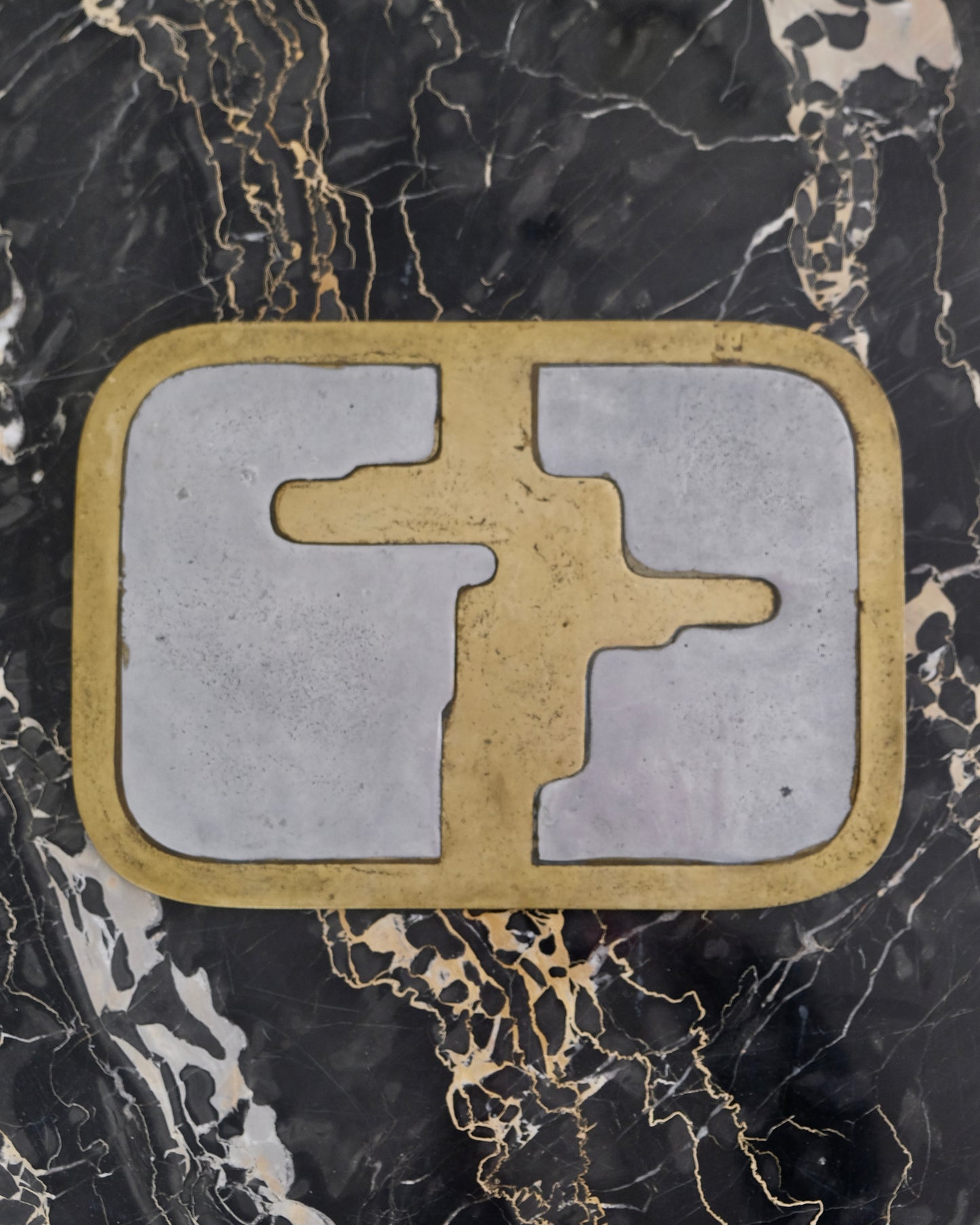 ALUMINIUM TRAY w. BRASS PATTERN DETAIL