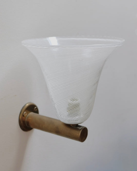 TAPERED WHITE LINED MURANO GLASS SCONCE w. BRASS MOUNT