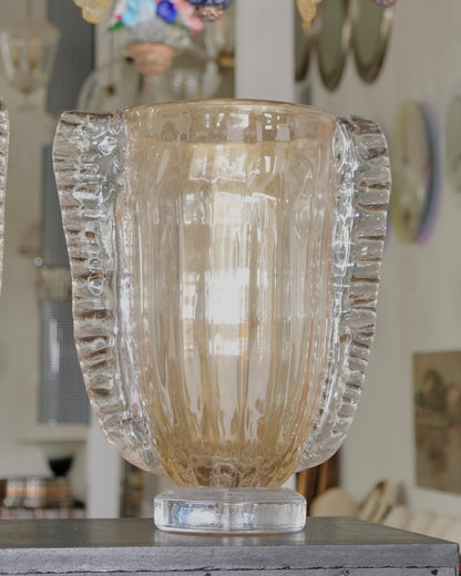 LINED AMBER WASH MURANO VASE w. TEXTURED FIN DETAIL