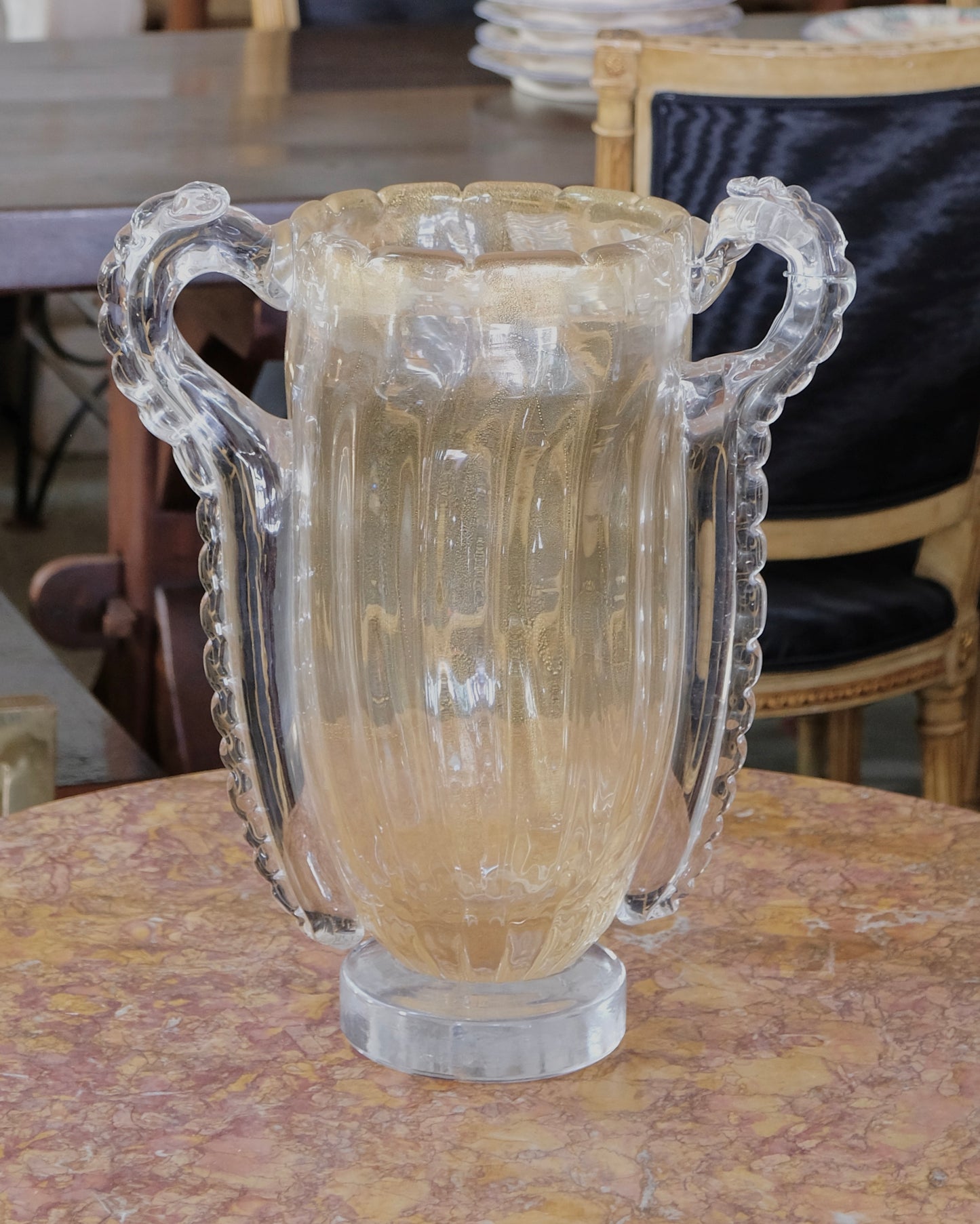 LINED AMBER WASH MURANO VASE w. SCALLOPED HANDLES