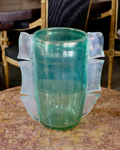 GREEN MURANO VASE w. TRI FIN DETAIL