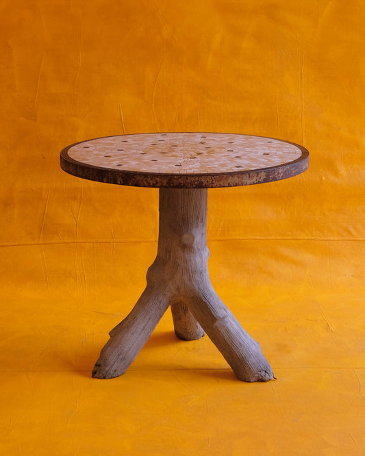 MOSAIC TILE TABLE w. SCULPTURAL CEMENT STUMP BASE