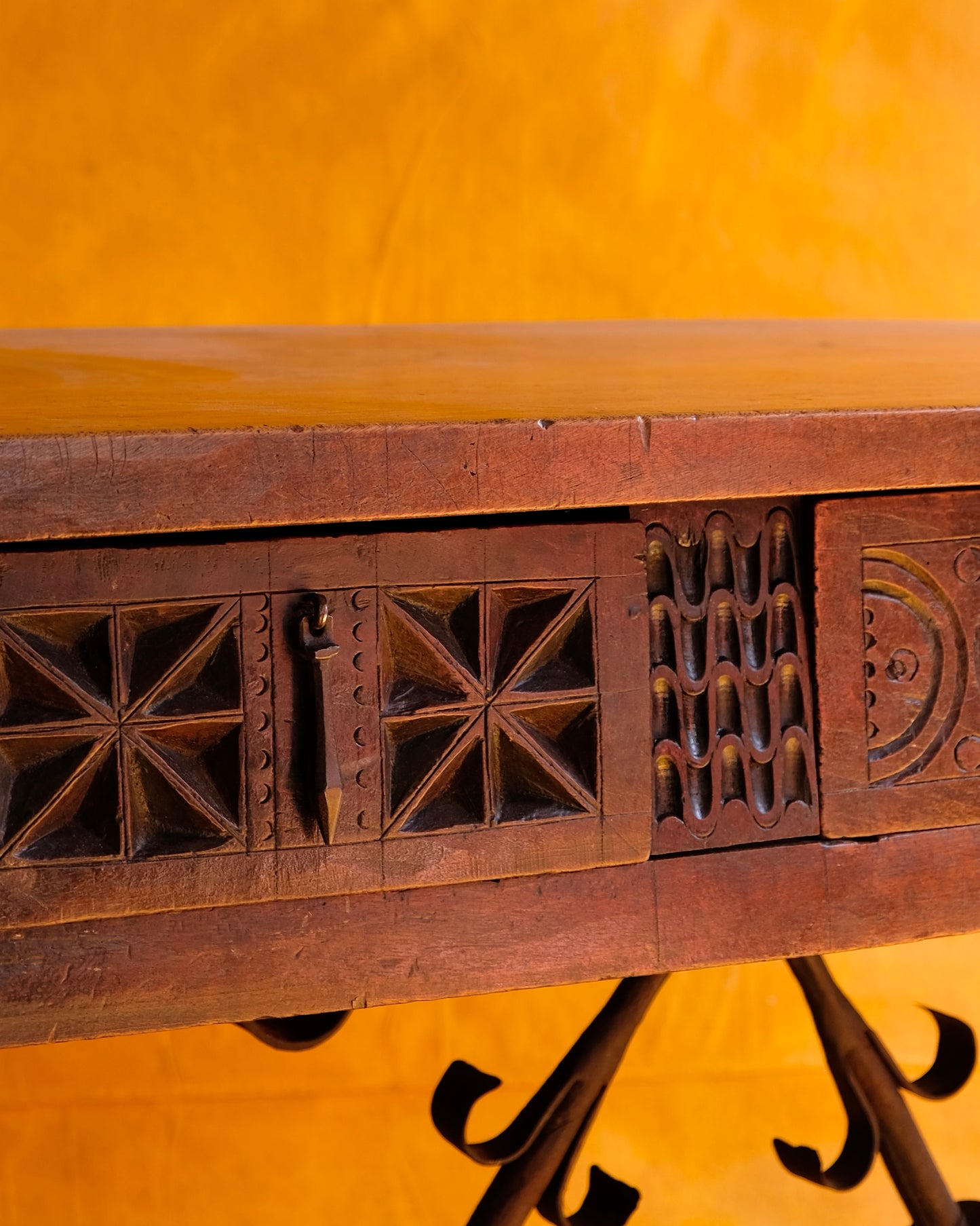 SPANISH 17th CENTURY CONSOLE TABLE