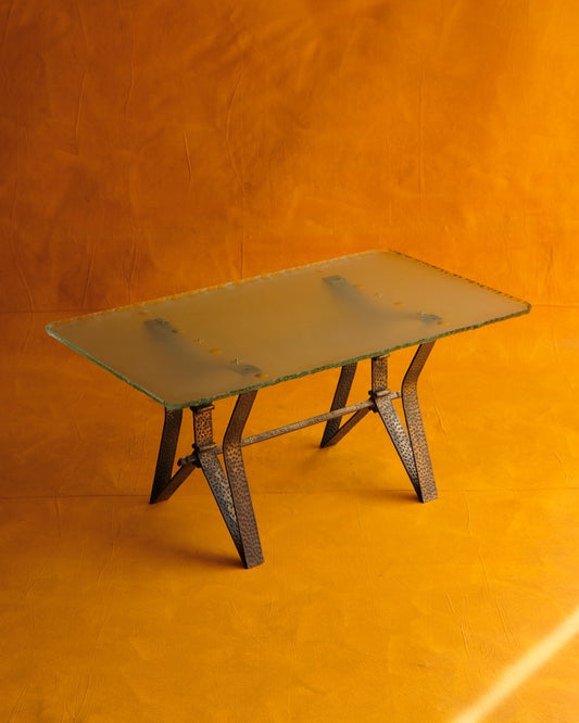 BRASS BASE COFFEE TABLE w. CARVED EDGED GLASS
