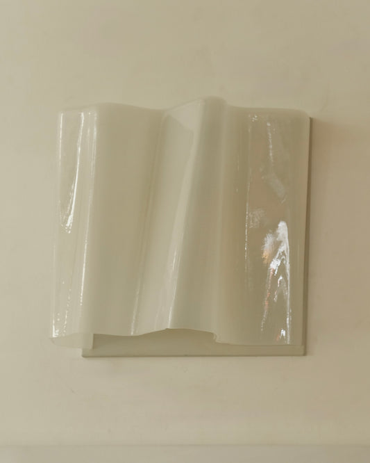 WAVED ABSTRACT GLASS LOGICO SCONCES