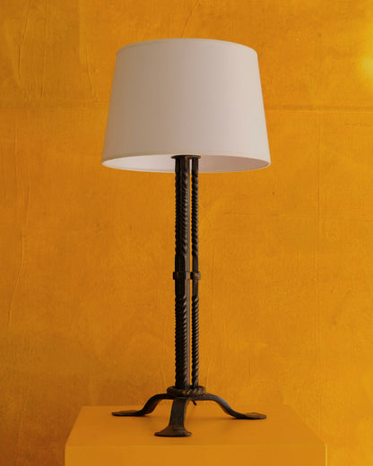 SPANISH WROUGHT IRON TABLE LAMP
