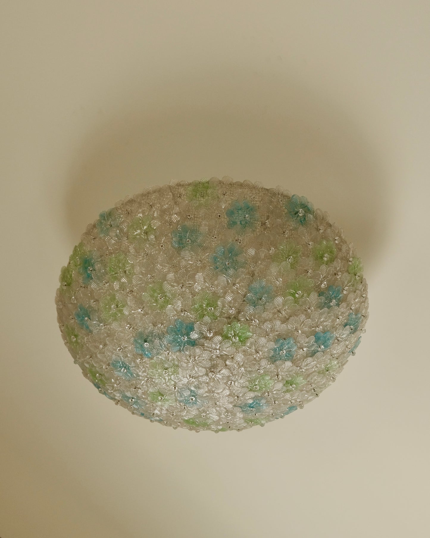 LARGE BLUE & GREEN SEGUSO FLORAL OYSTER LIGHT