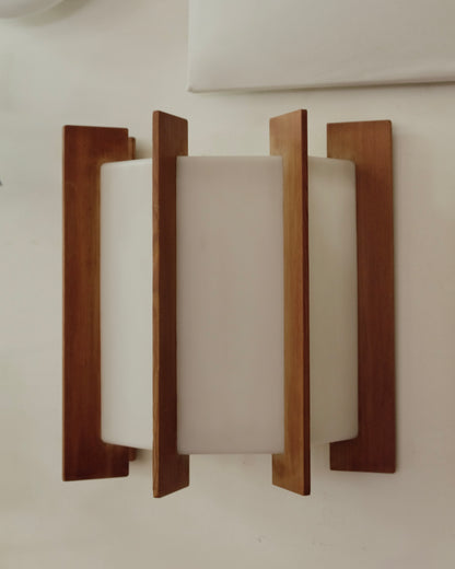 SLATED CEDAR & PLEXIGLASS WALL SCONCES