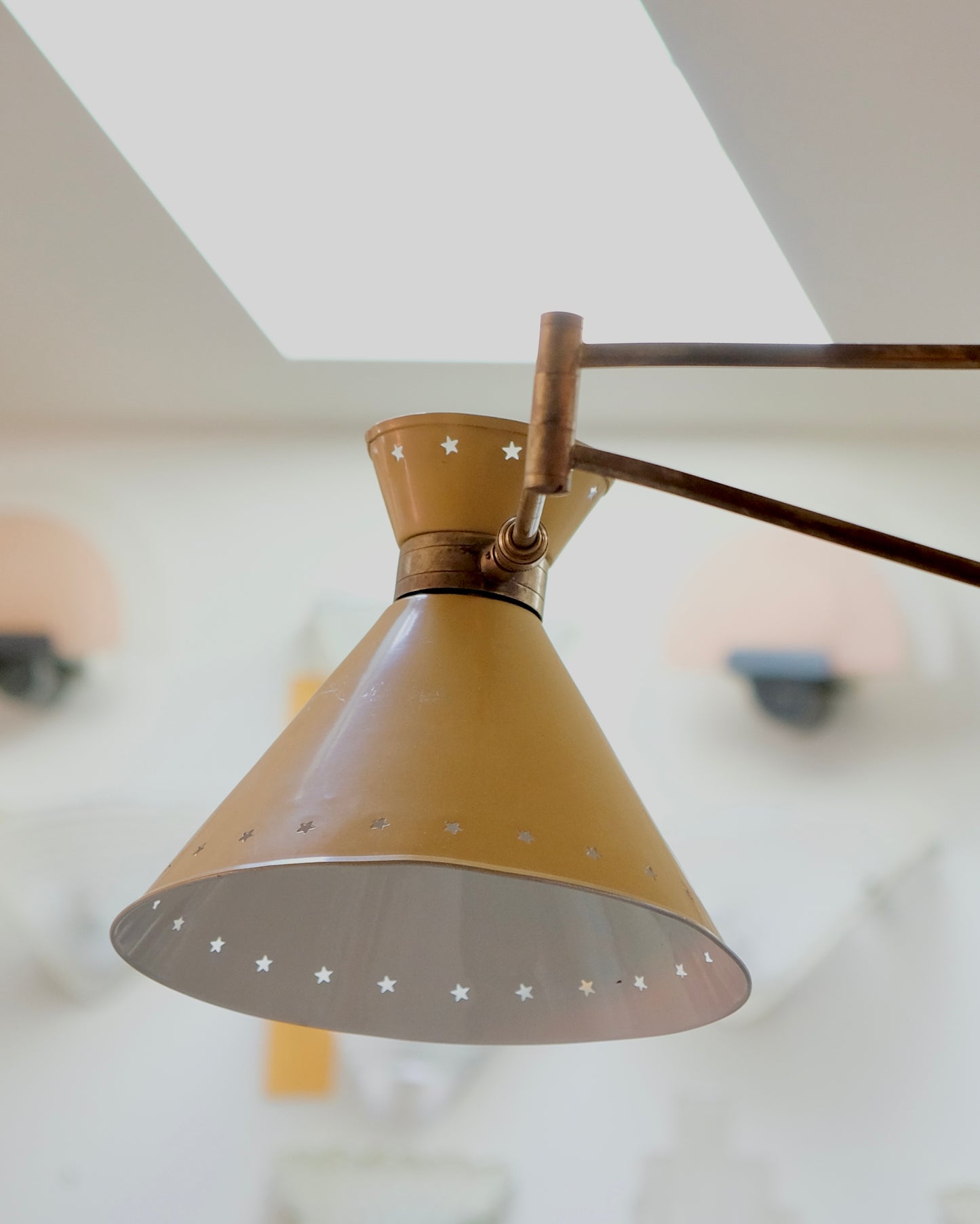 YELLOW ADJUSTABLE BRASS WALL LIGHT