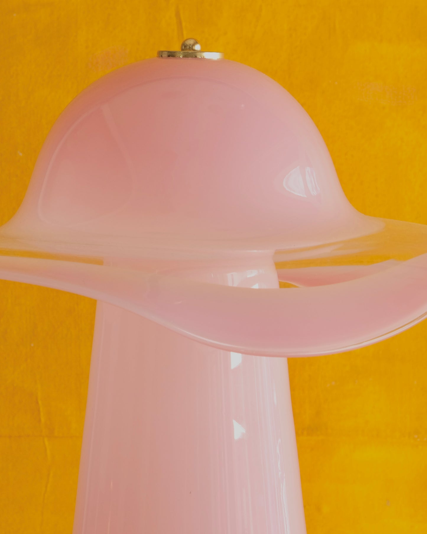 PINK MURANO GLASS TABLE LAMP w. CLEAR SHADE DETAIL