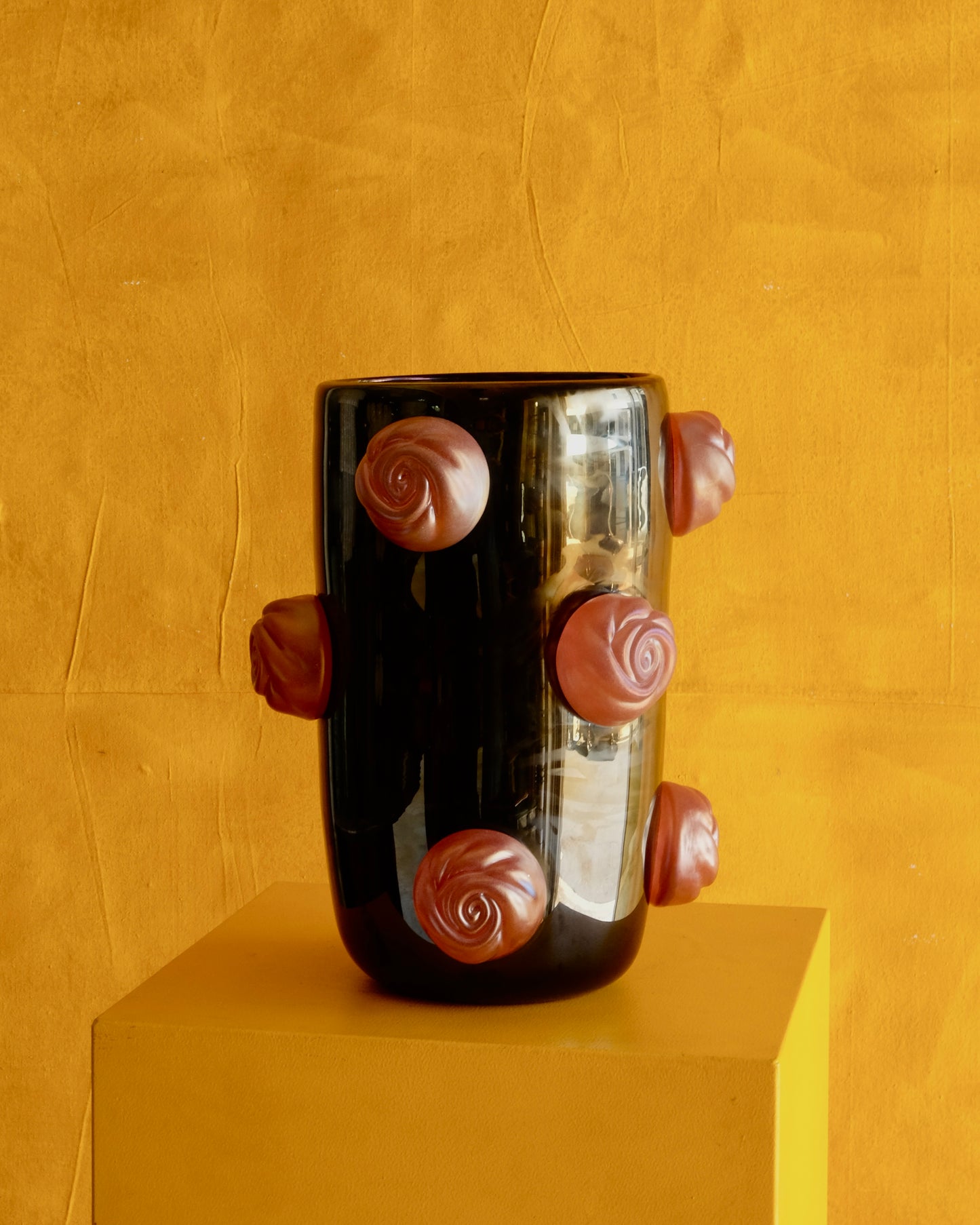 DARK IRIDESCENT MURANO VASE w. APPLIED PINK SWIRLS