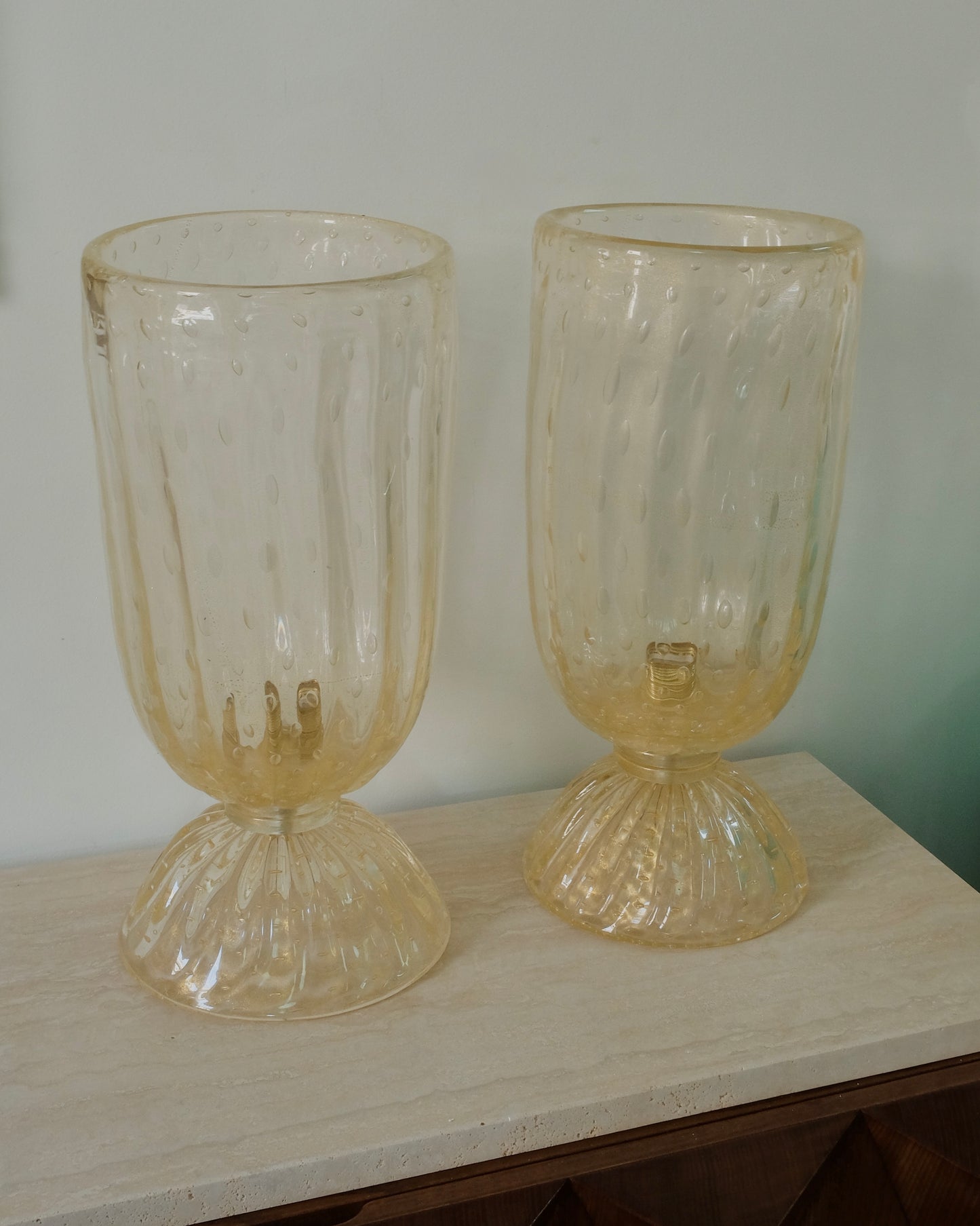 PAIR OF AMBER SEEDED MURANO GLASS TABLE LAMPS