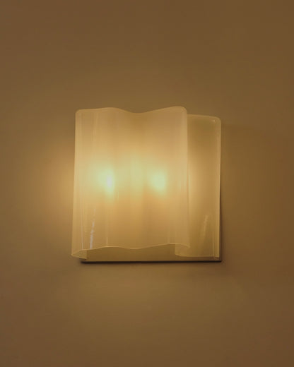 WAVED ABSTRACT GLASS LOGICO SCONCES