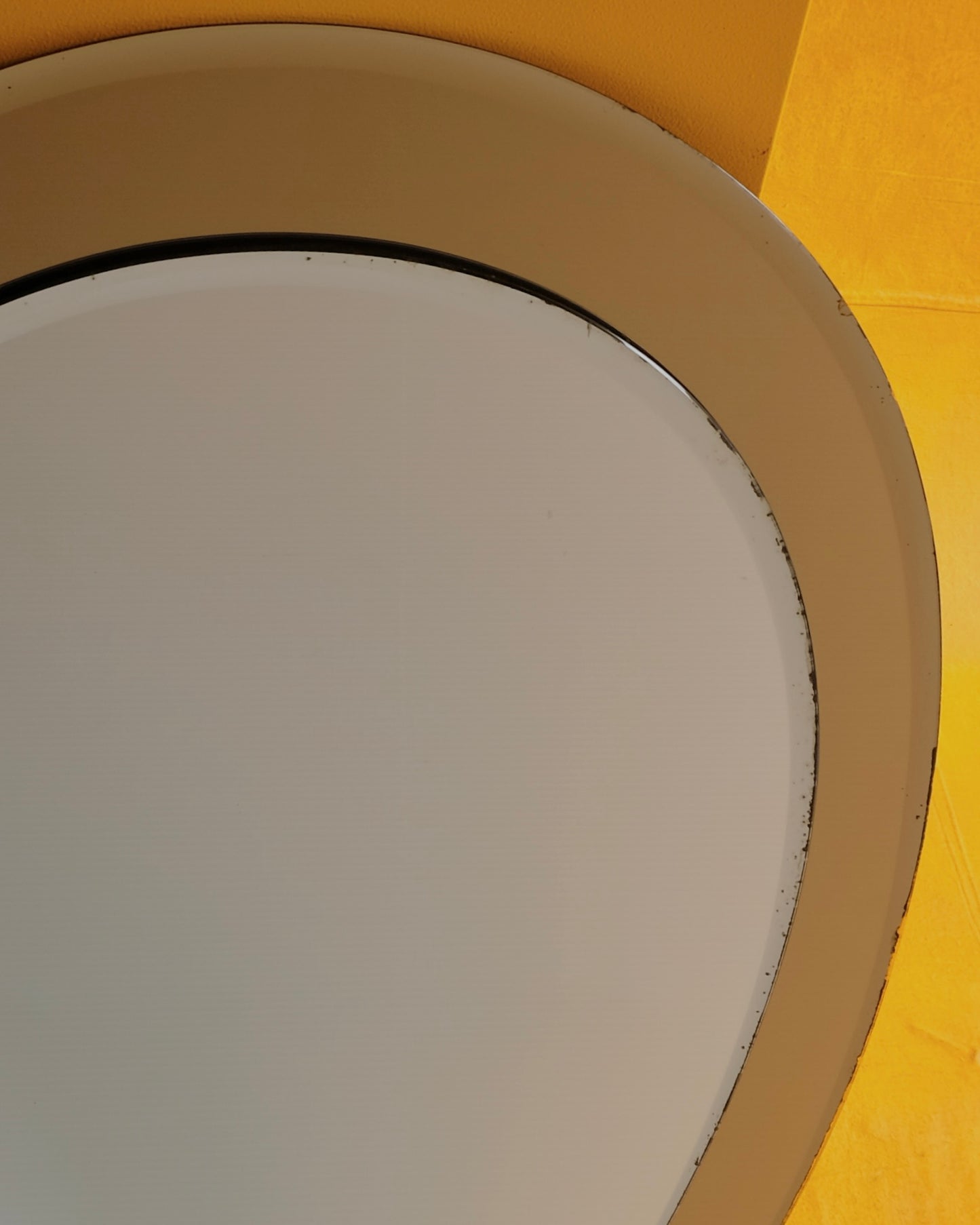TAPERED CRISTAL ARTE GOLD GLASS MIRROR