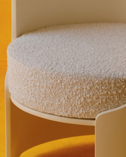 PAIR OF CREAM UPHOLSTERED CHAIRS