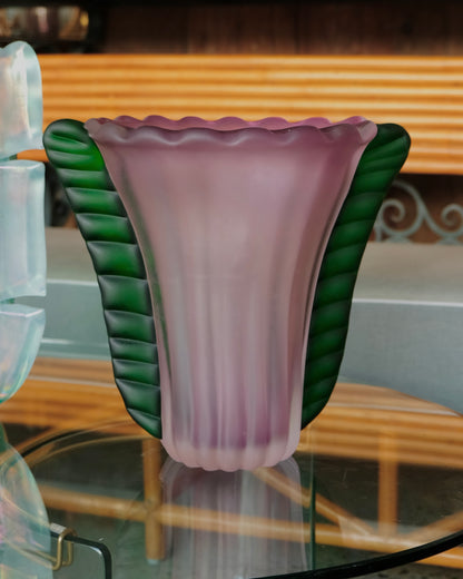 TAPERED ROSE ART GLASS VASE w. GREEN FIN DETAIL