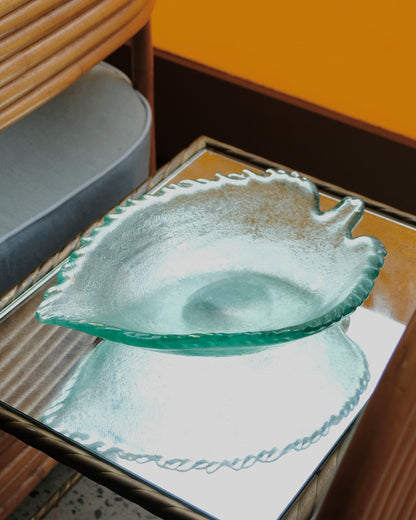 HAND BLOWN GLASS LEAF BOWL