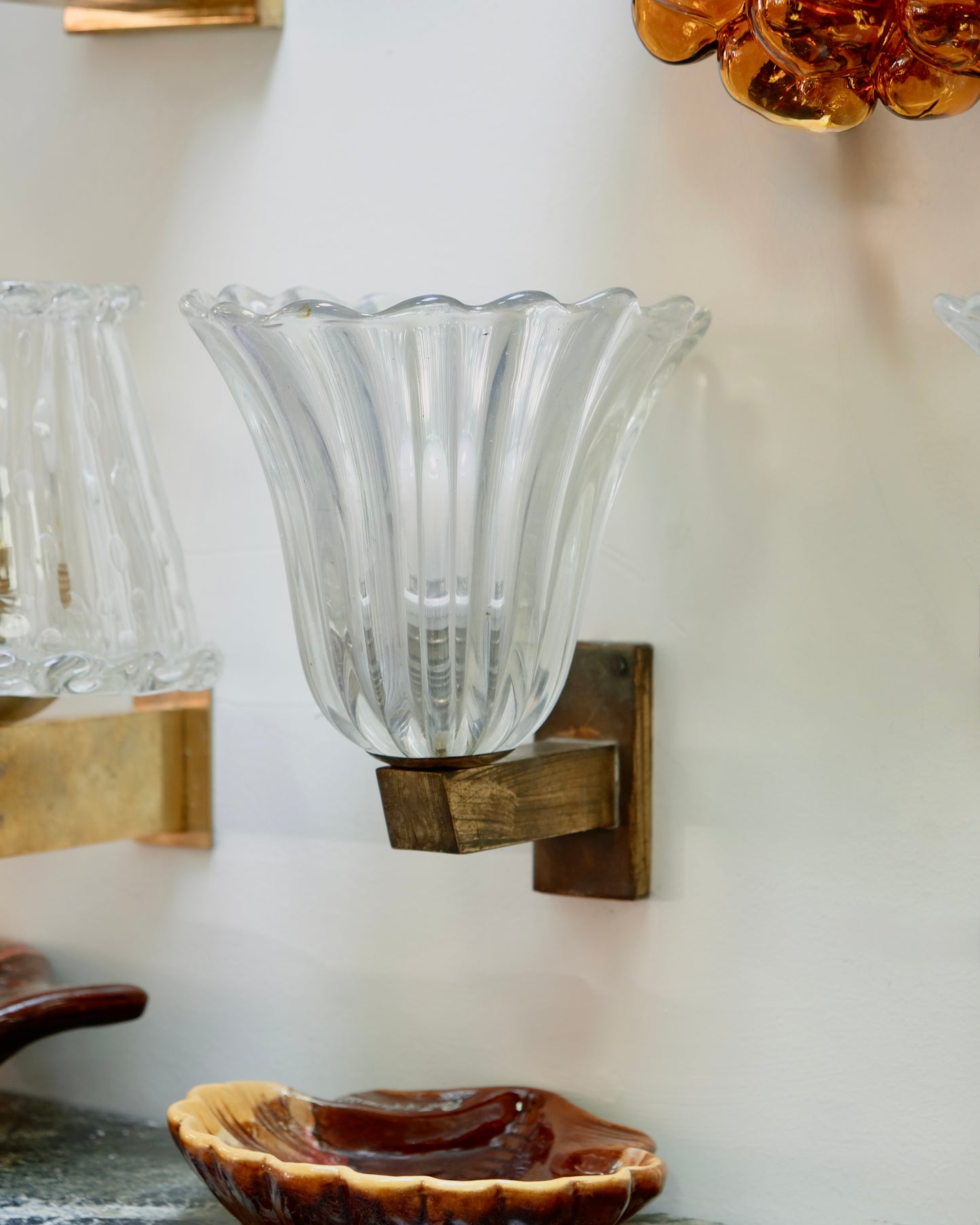 PAIR OF FLUTED IRIDESCENT MURANO GLASS SCONCES