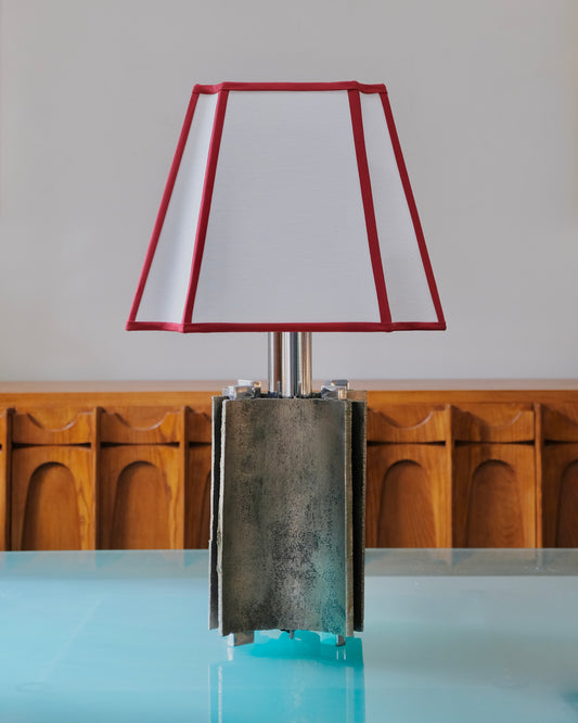 BRUTALIST CAST METAL TABLE LAMP w. RED TRIM SHADE