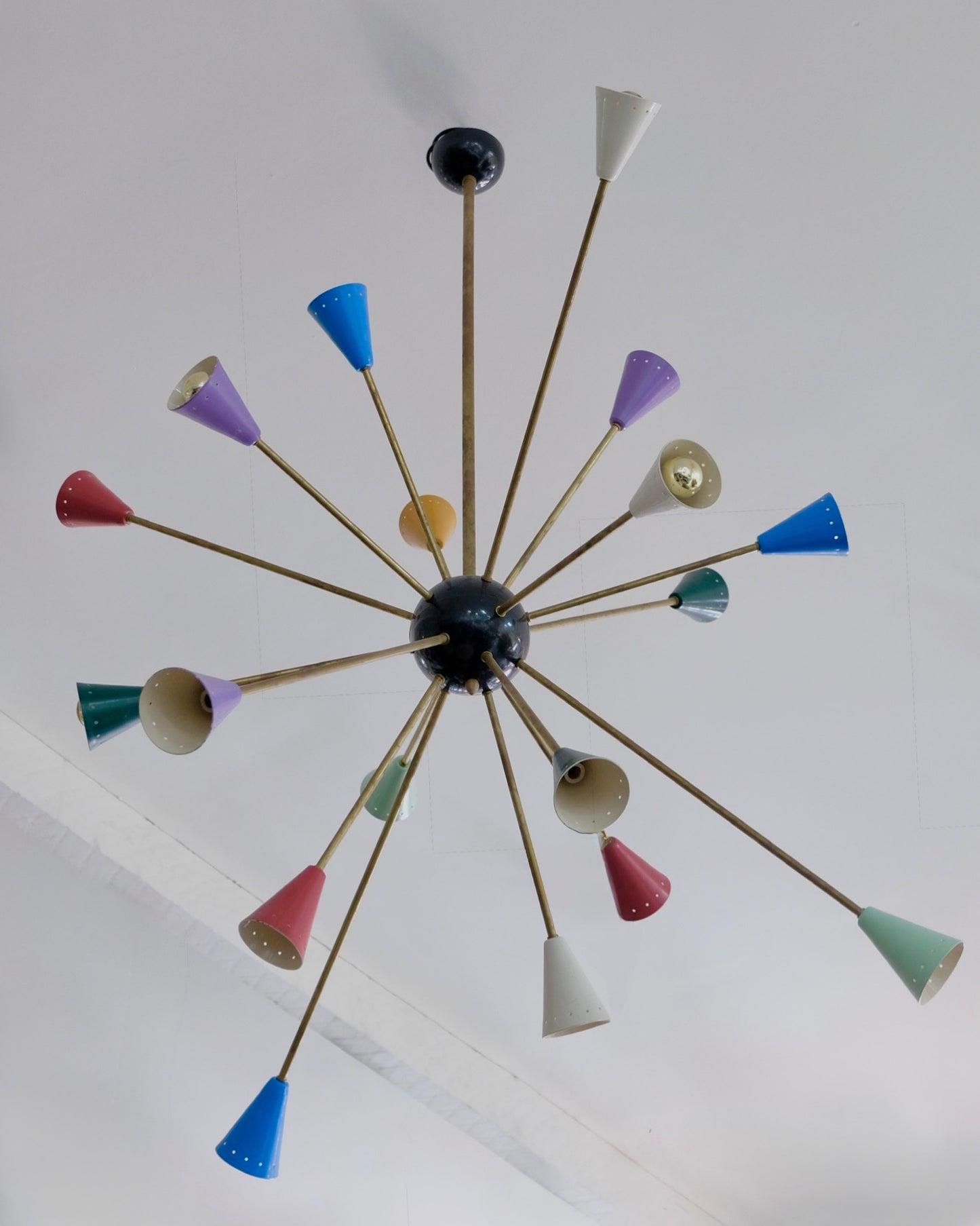 SPUTNIK 18 ARM CHANDELIER