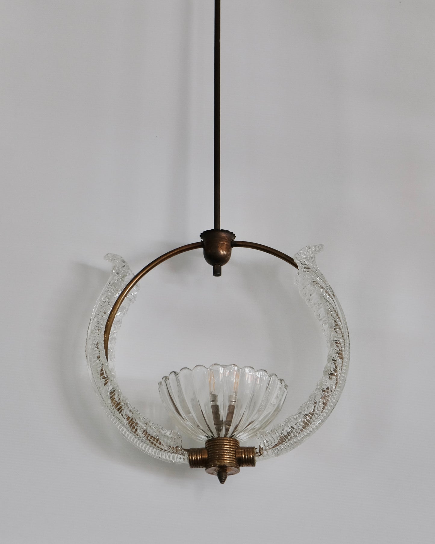 BRASS MURANO GLASS WREATH PENDANT