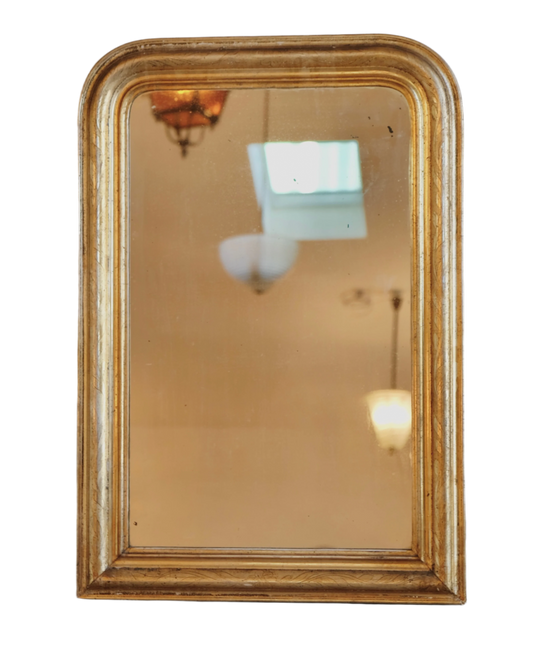 LOUIS PHILIPPE GILTWOOD MIRROR w. LEAF DETAIL