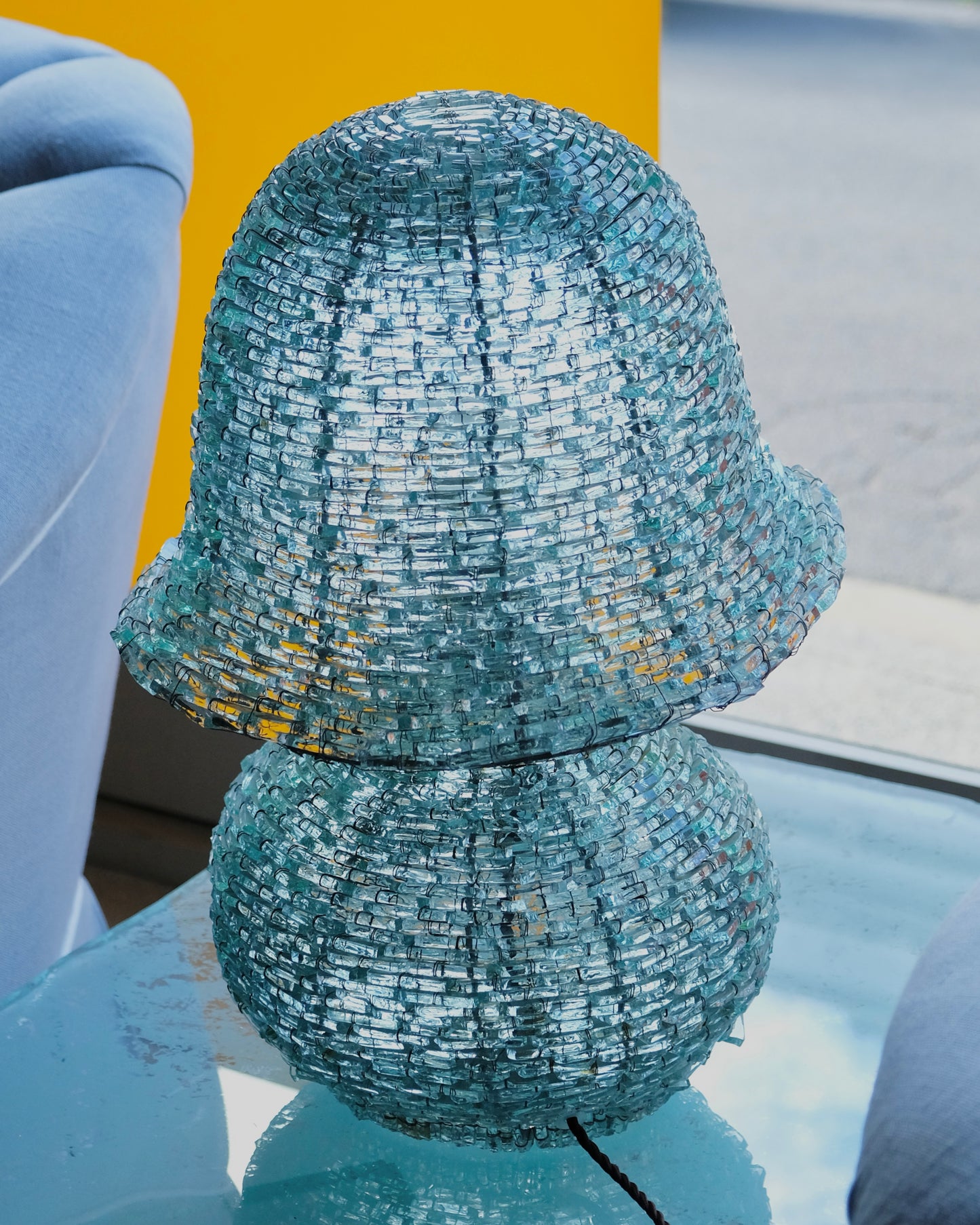 SEGMENTED GLASS TAO MUSHROOM LAMP