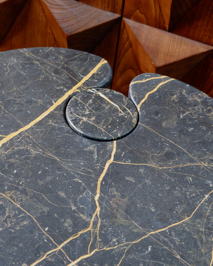 EROS AMBER VEINED MARBLE SIDE TABLE
