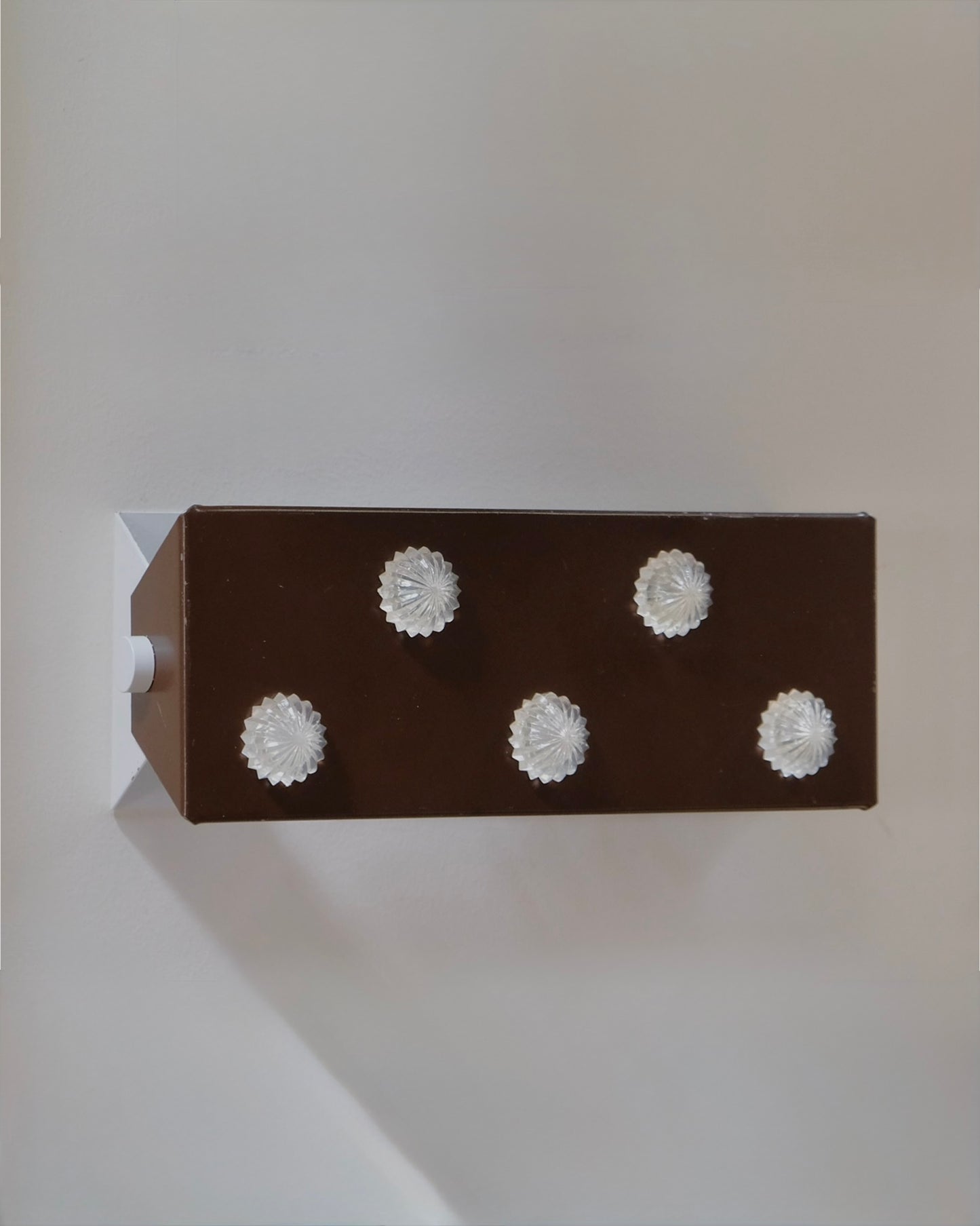 DIAMOND ALUMINIUM SCONCE