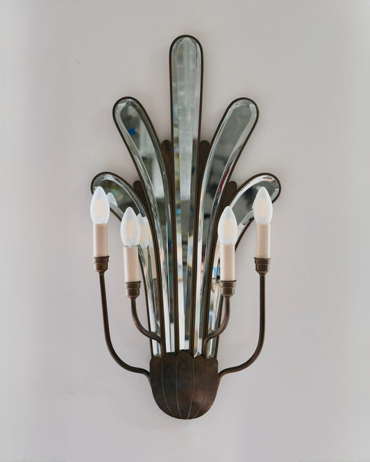 GLASS MIRROR CANDLE HOLDER