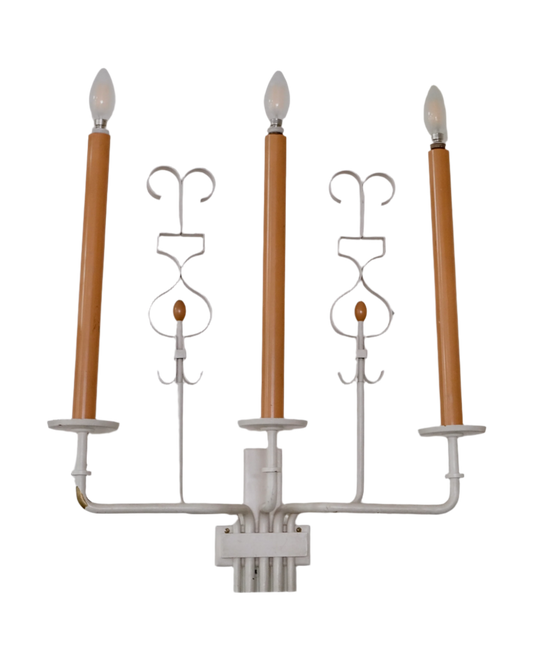 MONUMENTAL STILNOVO WALL LAMP