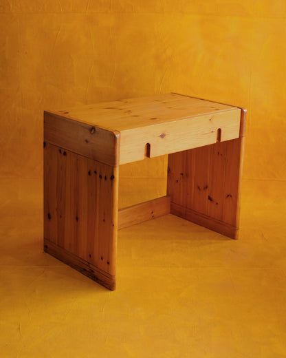 SLATED FRENCH PINE DESK